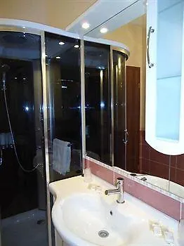 빌라 퀸 트로기르 아파트
